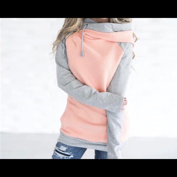 Mauve Hoodie - Picture 3 of 5